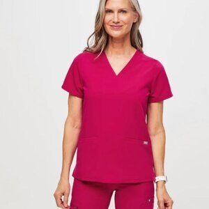 FIGs Casma Three-Pocket Scrub Top